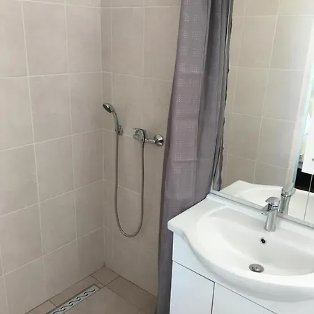 Διαμέρισμα Vizparti Apartmanok