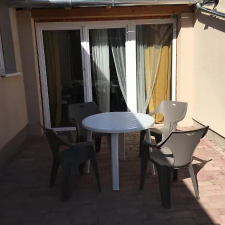 Διαμέρισμα Vizparti Apartmanok Balatonfenyves